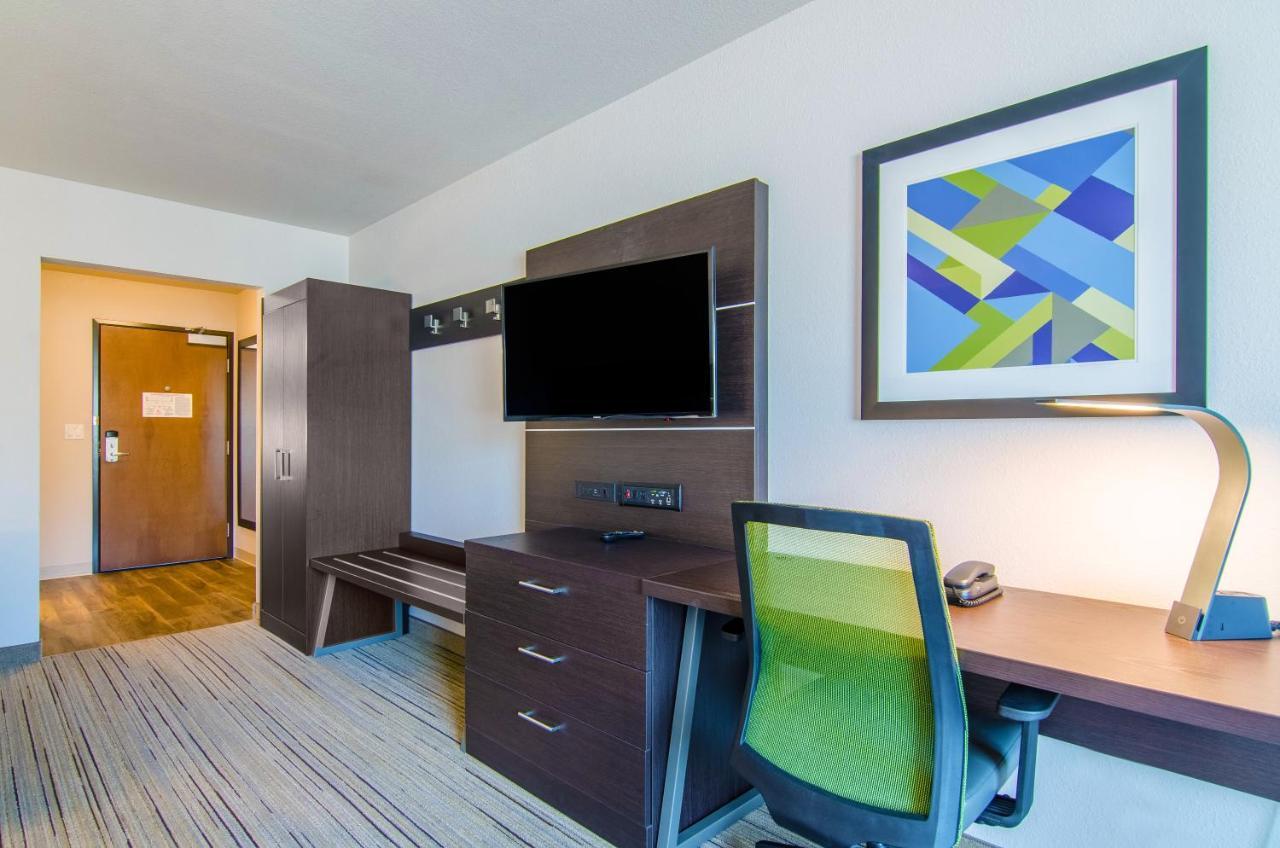 Holiday Inn Express & Suites - Atchison By Ihg Extérieur photo