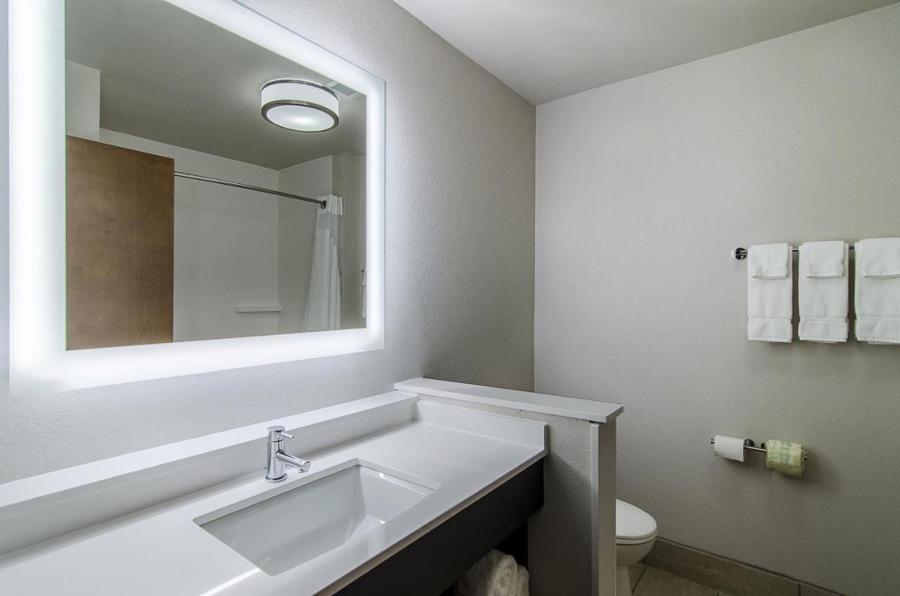 Holiday Inn Express & Suites - Atchison By Ihg Extérieur photo